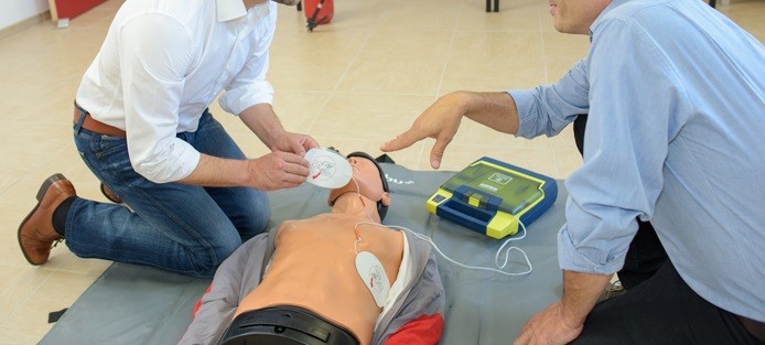 Défibrillateur de formation aux premiers secours