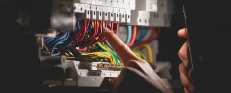 Formation Sensibilisation aux risques électriques