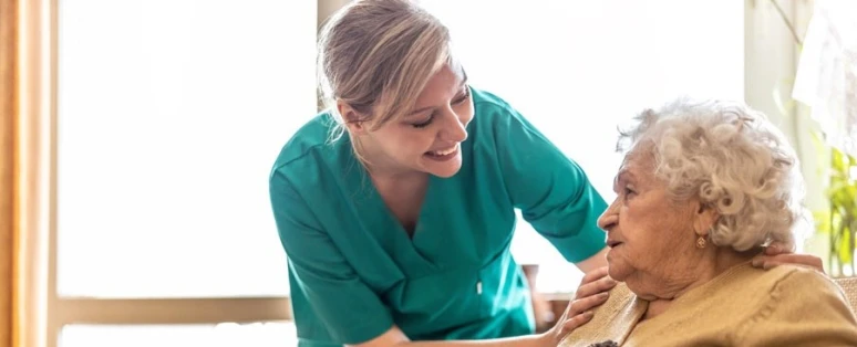 Formation Accompagnement des personnes âgées à domicile