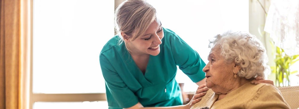 Formation Accompagnement des personnes âgées à domicile
