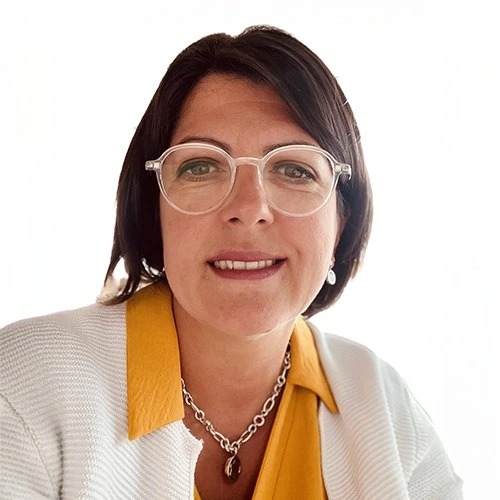 Mélanie F.