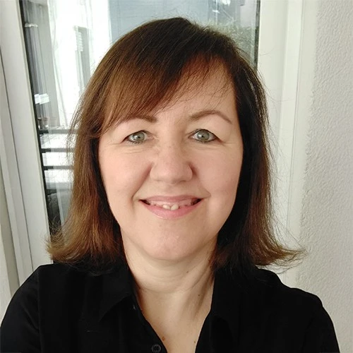 Jaklina V.